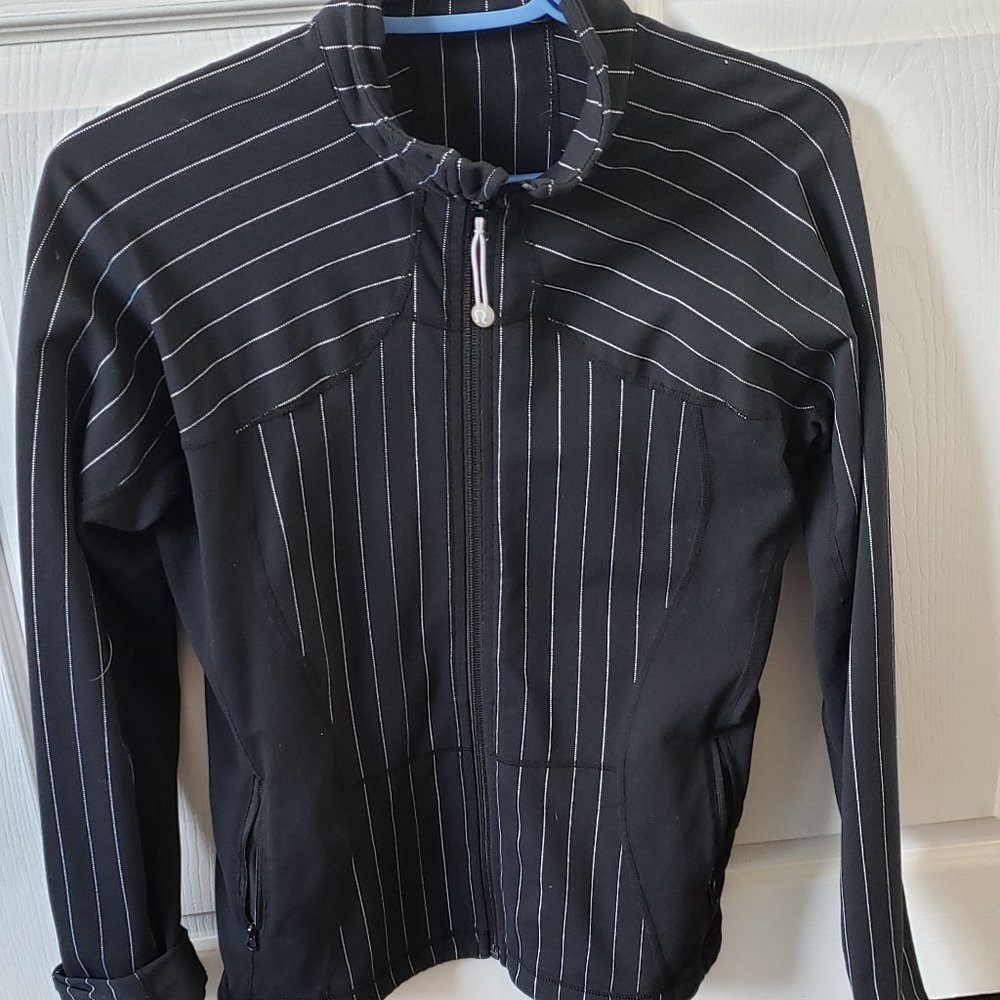 Lululemon zip up sweater